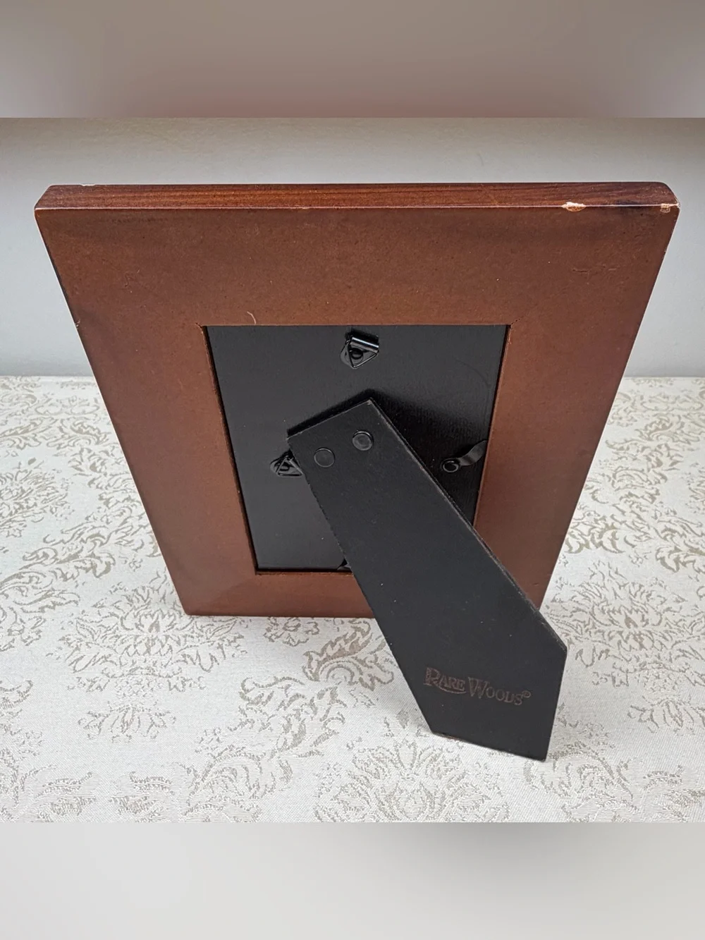 Rare Woods 4x6 Carved Wood Picture Frame in Warm Brown
